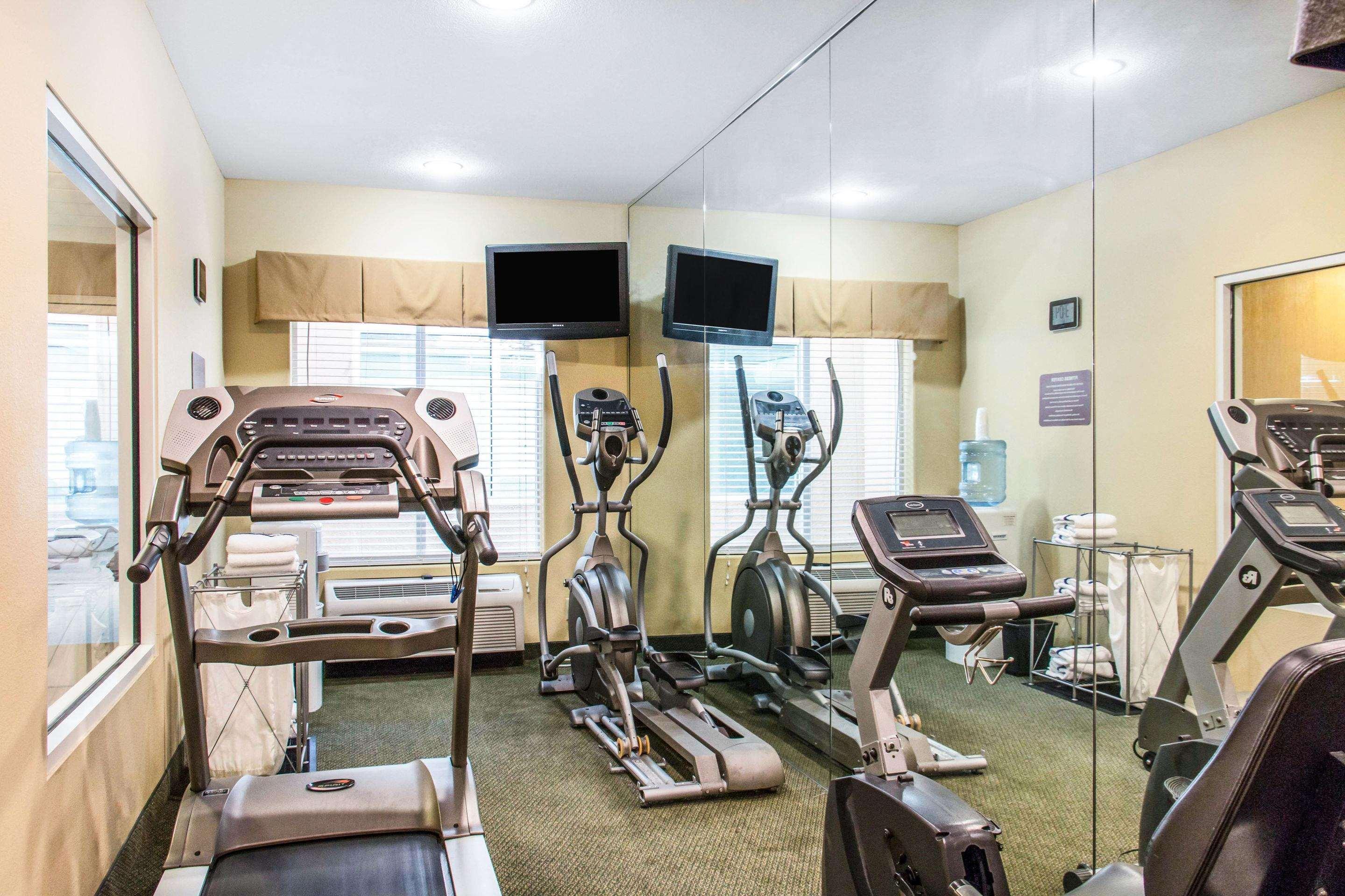 Sleep Inn & Suites Pooler Bagian luar foto